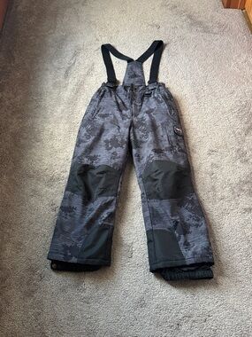 Weatherproof 32 Degrees Black Gray Camo Patterned Suspended Snow Pants SIZE M
